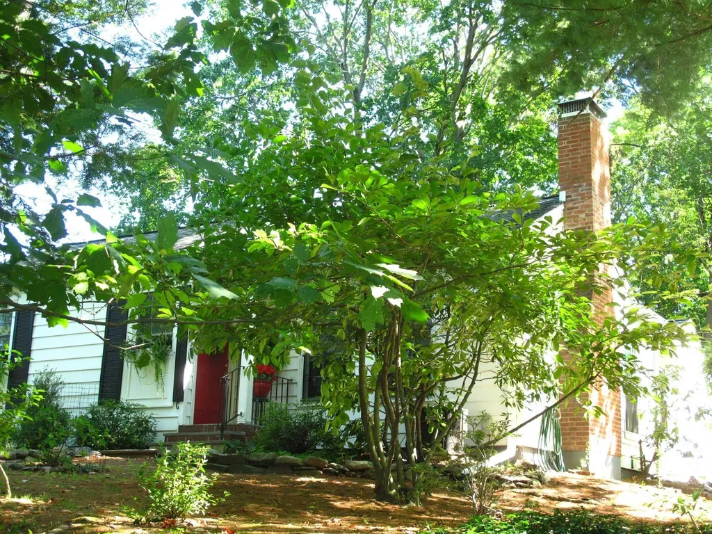 20 Circular Road Poughkeepsie NY 12601