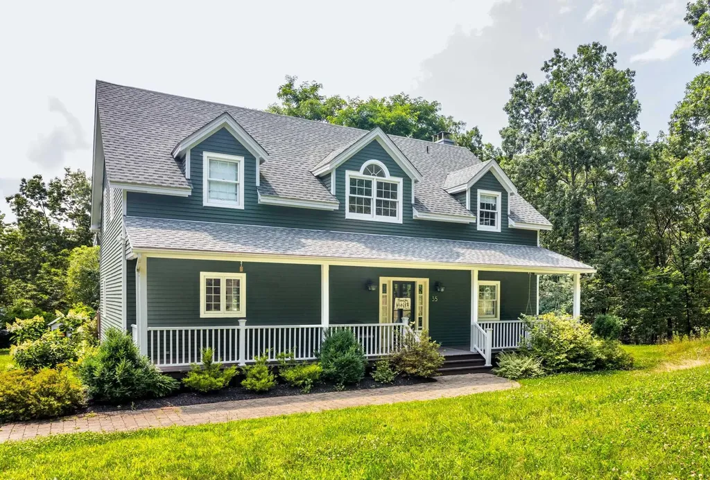 35 Battenfeld Road Red Hook NY 12571
