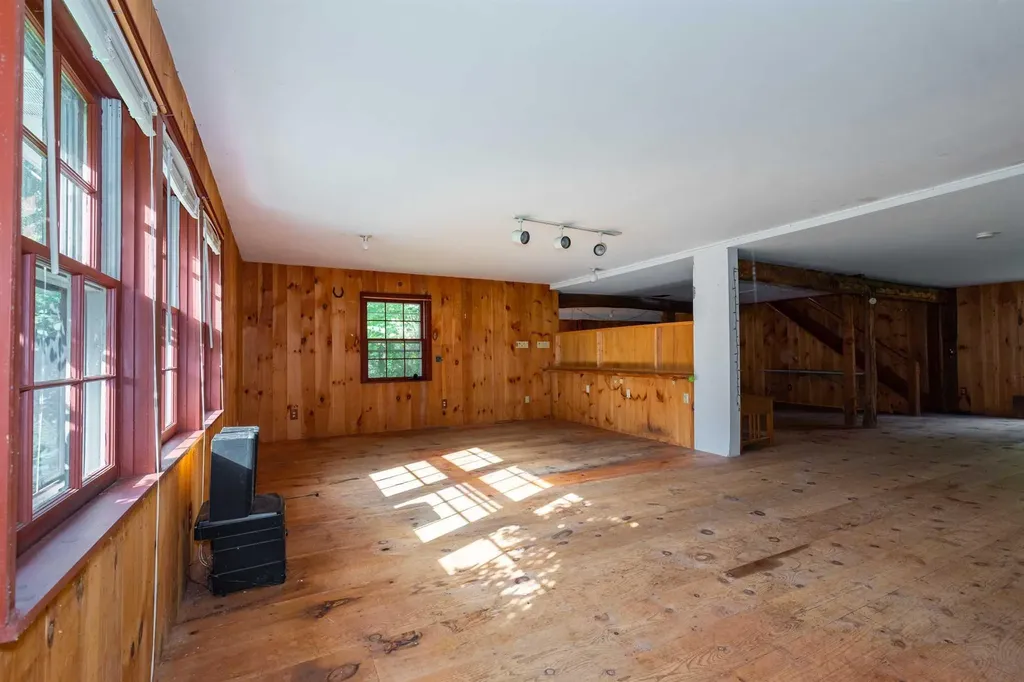 2723 Route 82 Lagrangeville NY 12540