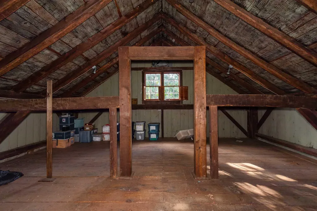 2723 Route 82 Lagrangeville NY 12540