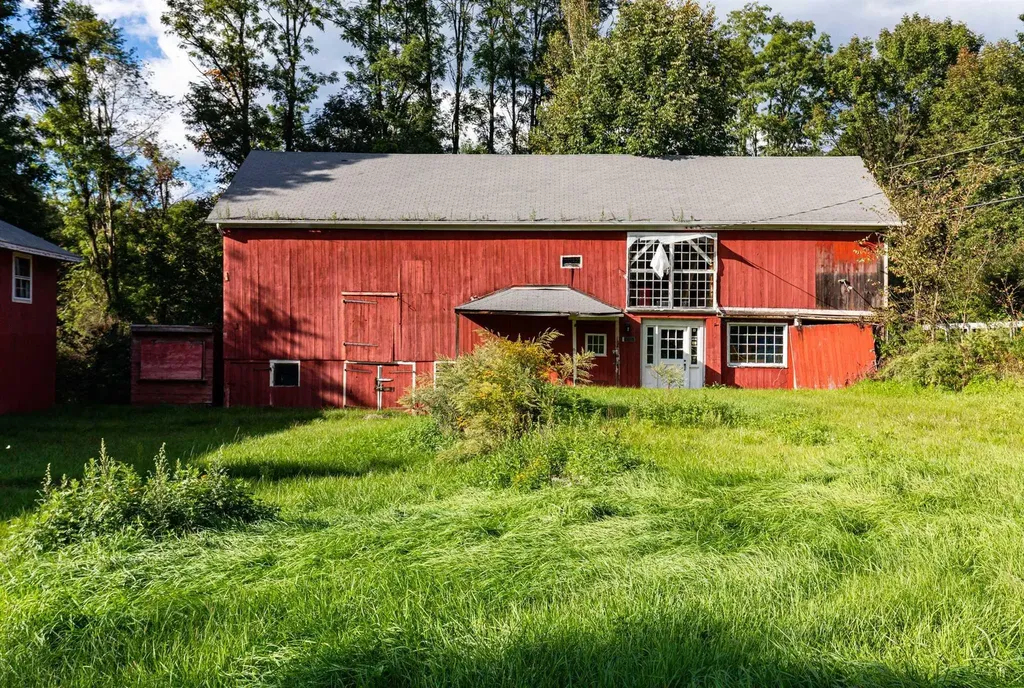 2723 Route 82 Lagrangeville NY 12540