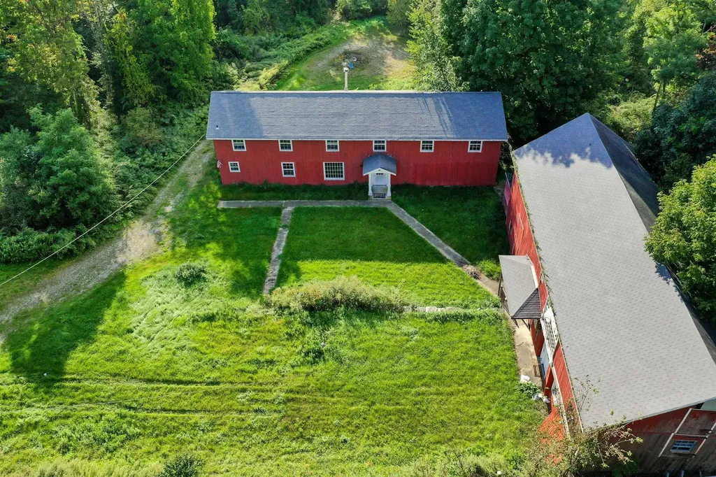 2723 Route 82 Lagrangeville NY 12540
