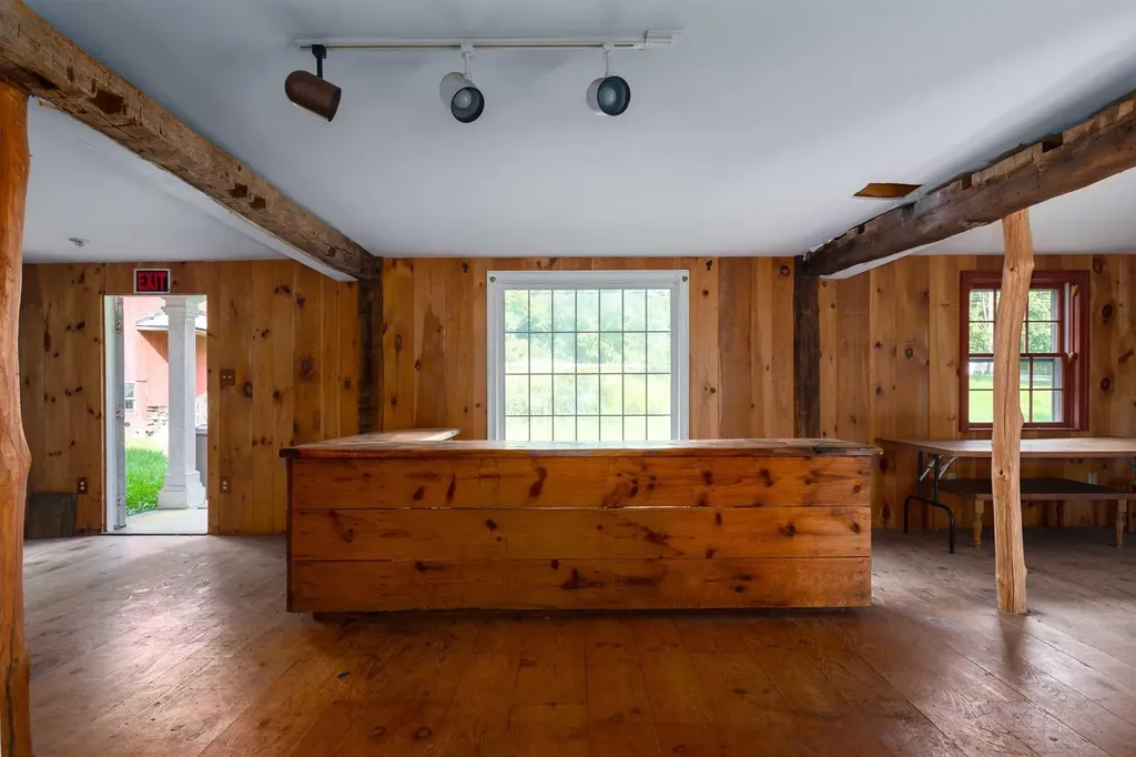 2723 Route 82 Lagrangeville NY 12540