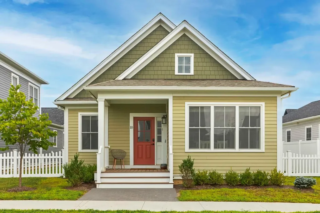 10 Schuyler Drive Red Hook NY 12571