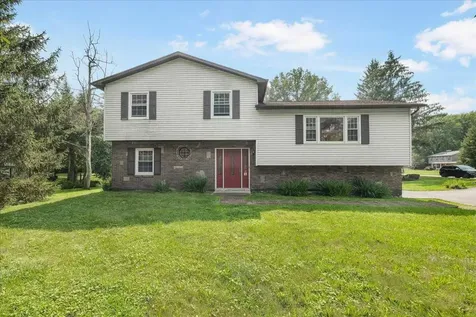 31 Stephen Drive Hopewell Junction NY 12533