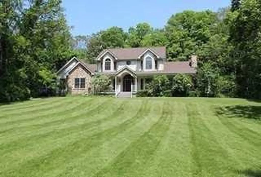 57 Pondview Drive Red Hook NY 12571