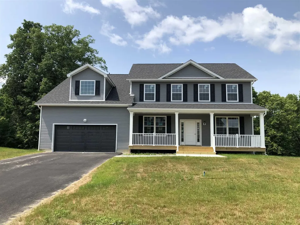 85 Kensington Lane Poughkeepsie NY 12603