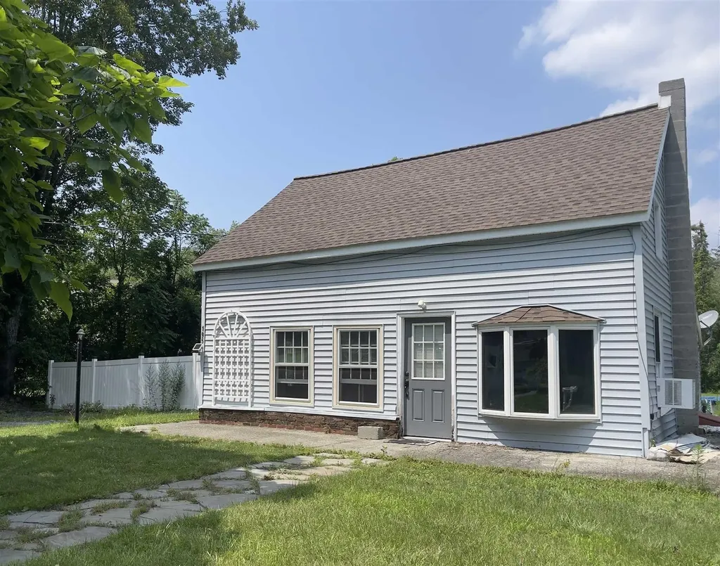 195 Haviland Road Poughkeepsie NY 12601