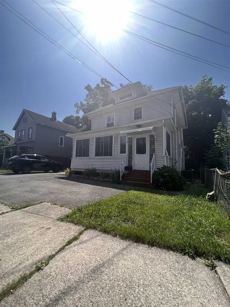 13 Fairmont Avenue Poughkeepsie NY 12603