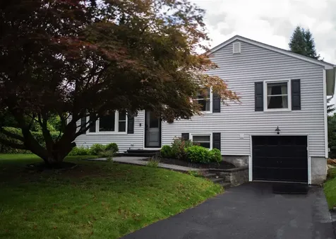 19 Claudia Lane Poughkeepsie NY 12603