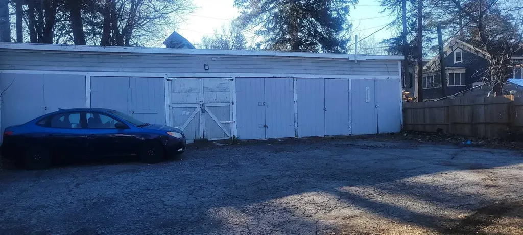 77 Montgomery Poughkeepsie NY 12601
