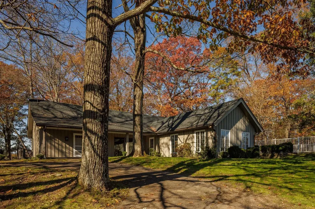 917 River Road Red Hook NY 12571