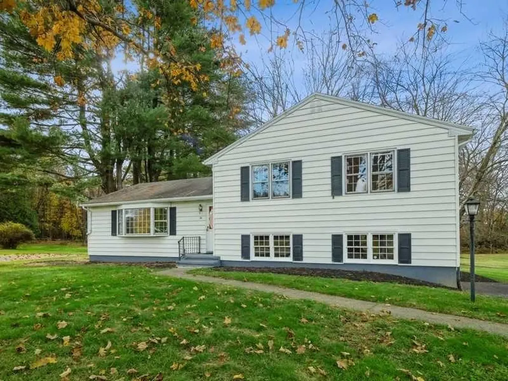 30 Saddle Rock Drive Poughkeepsie NY 12603