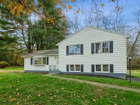30 Saddle Rock Drive Poughkeepsie NY 12603
