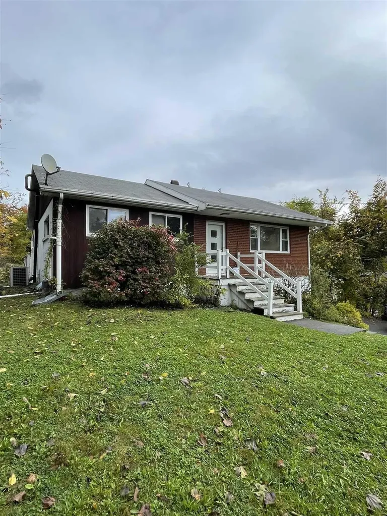 49 Laffin Lane Poughkeepsie NY 12603