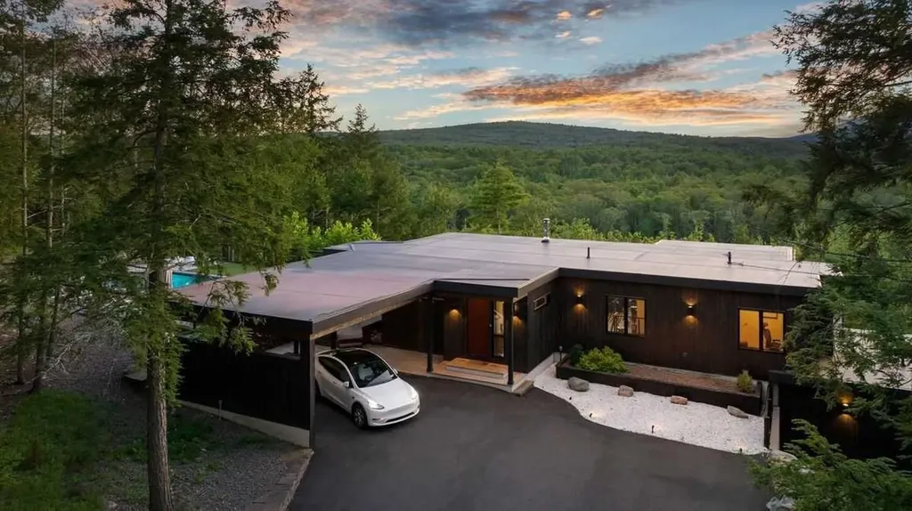 1083 Ashokan Road Kingston NY 12401