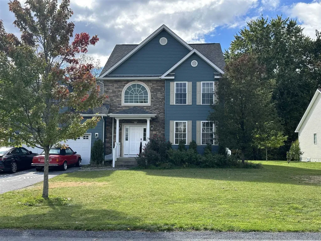 9 Alia Court Poughkeepsie NY 12603
