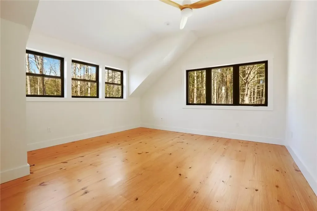 54 Tetta Lane Olivebridge NY 12461