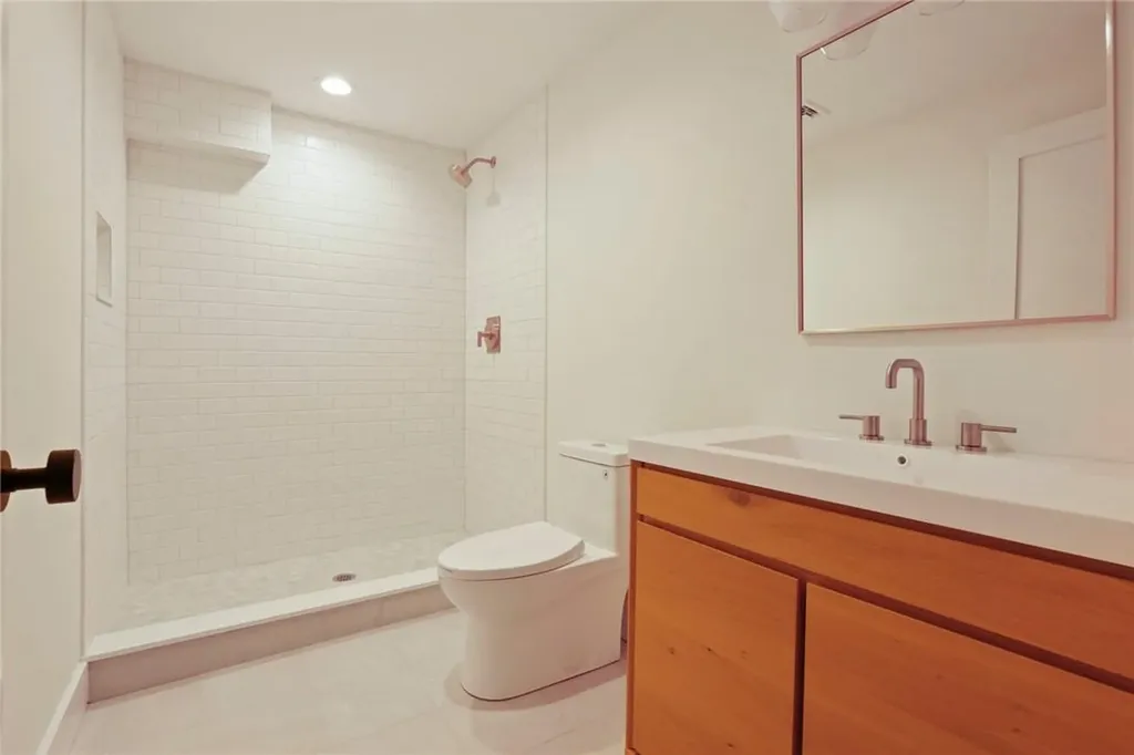 54 Tetta Lane Olivebridge NY 12461