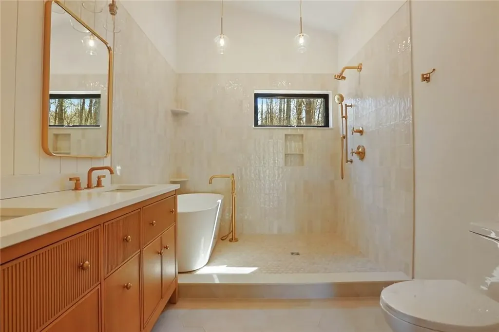 54 Tetta Lane Olivebridge NY 12461