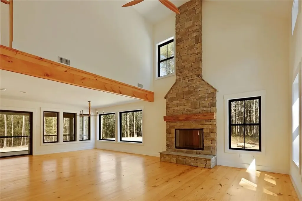 54 Tetta Lane Olivebridge NY 12461