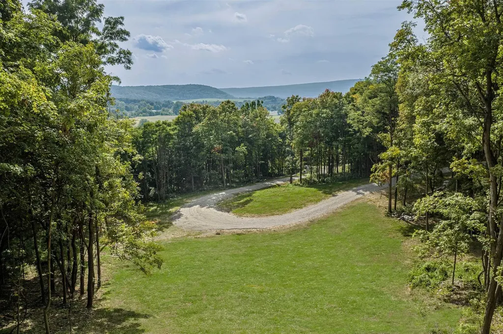 Route 83 Pine Plains NY 12567