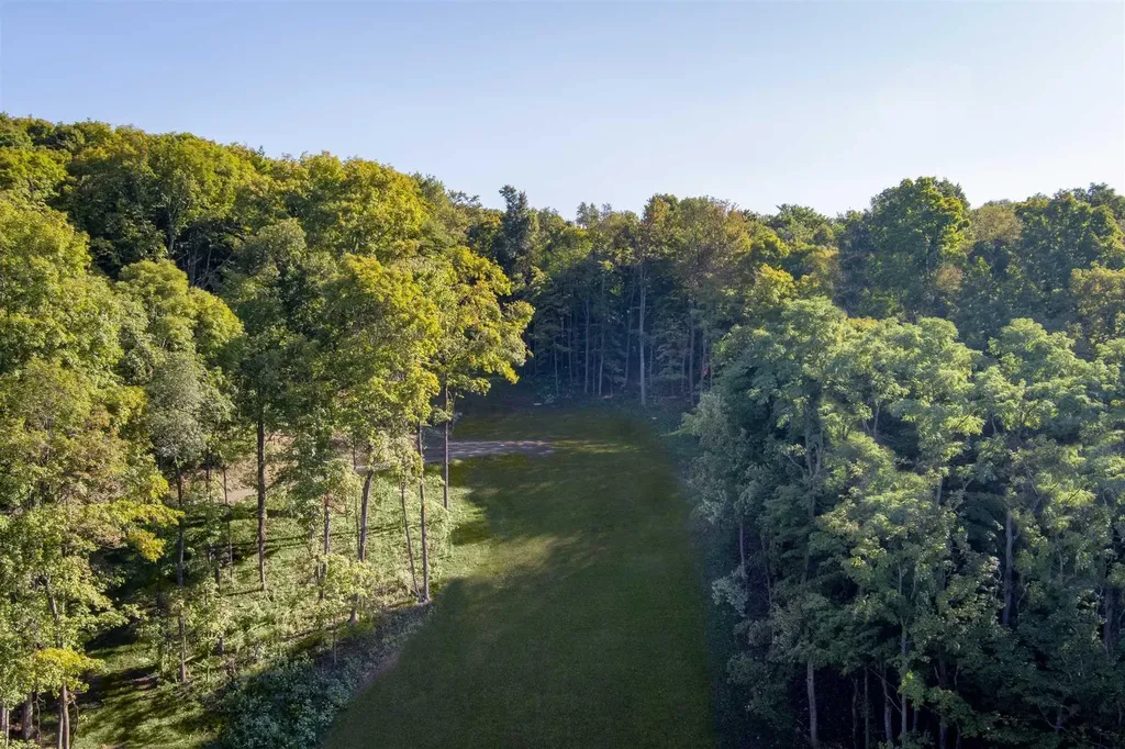 Route 83 Pine Plains NY 12567