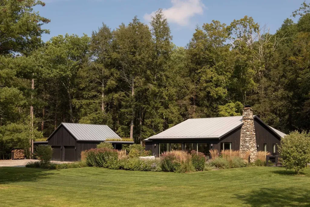 168 Fishwoods Road Red Hook NY 12571