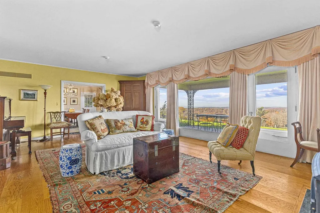 829 Tower Hill Road Millbrook NY 12545