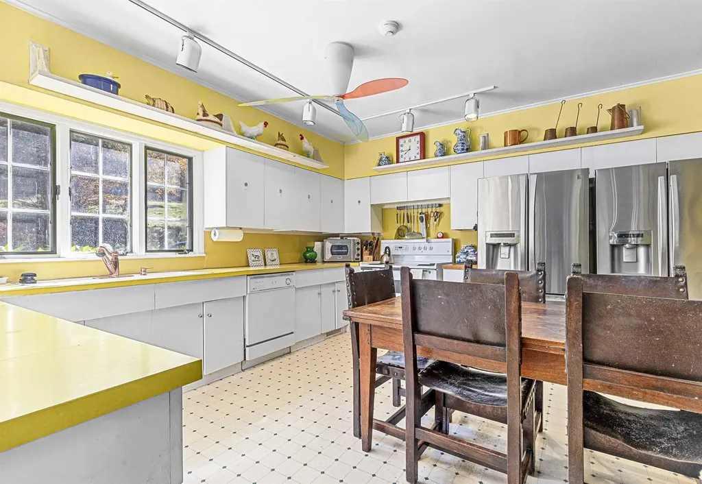 829 Tower Hill Road Millbrook NY 12545