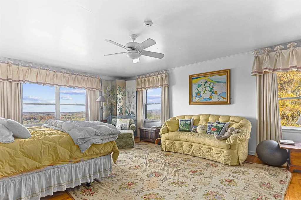 829 Tower Hill Road Millbrook NY 12545