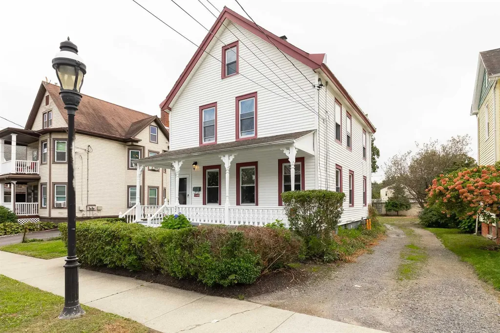 32 Lagrange Avenue Poughkeepsie NY 12603