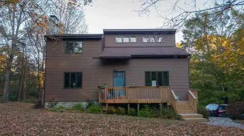 7 Myers Lane Hyde Park NY 12538