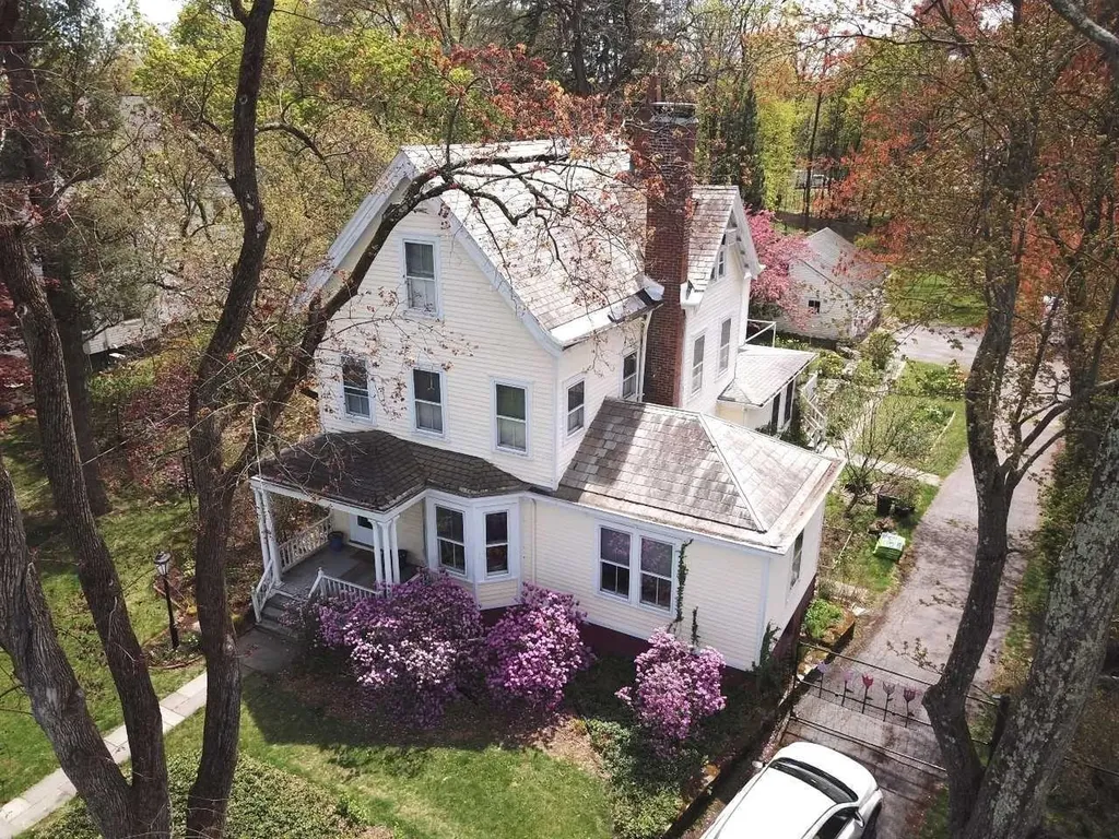92 College Avenue Poughkeepsie NY 12603