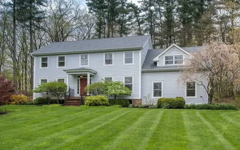 75 Kelly Road Red Hook NY 12571