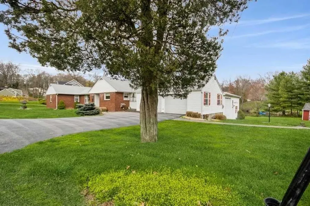 108 Cedar Avenue Poughkeepsie NY 12603