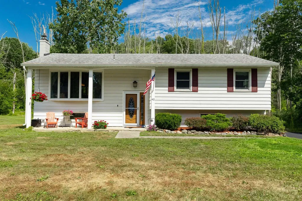 42 King Drive Poughkeepsie NY 12603