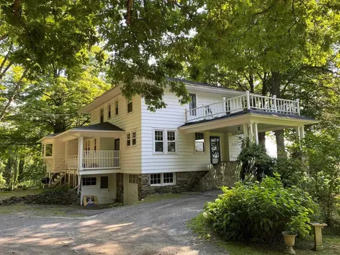 5752 Route 9 Rhinebeck NY 12572