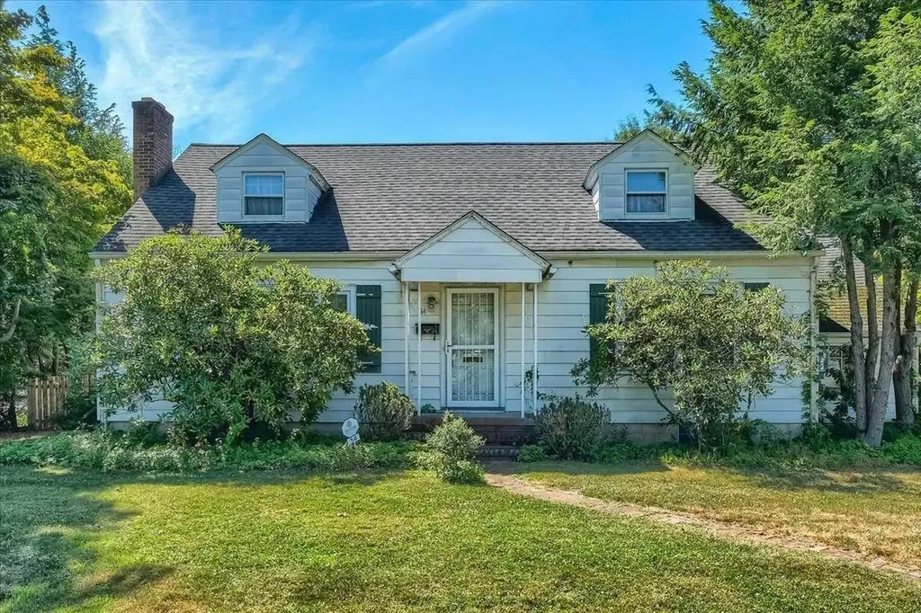 54 Mitchell Avenue Poughkeepsie NY 12603