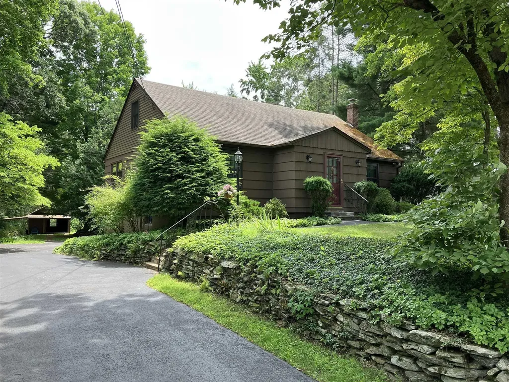3 Gilbert Drive Hyde Park NY 12538