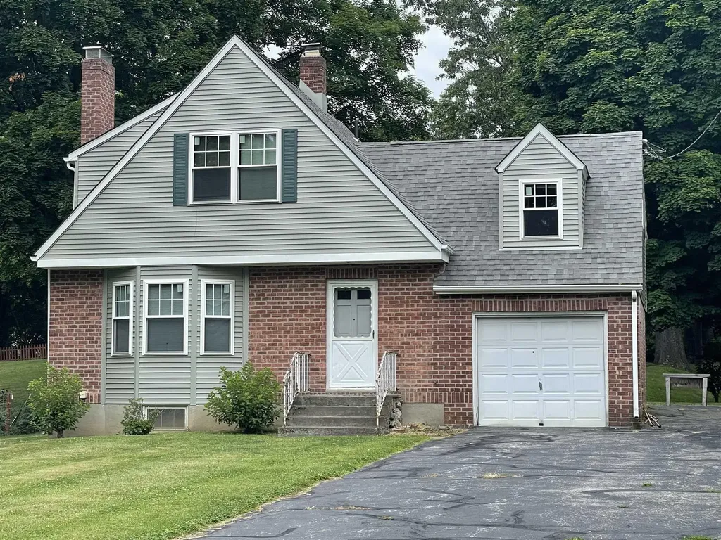 17 Caroline Avenue Poughkeepsie NY 12603