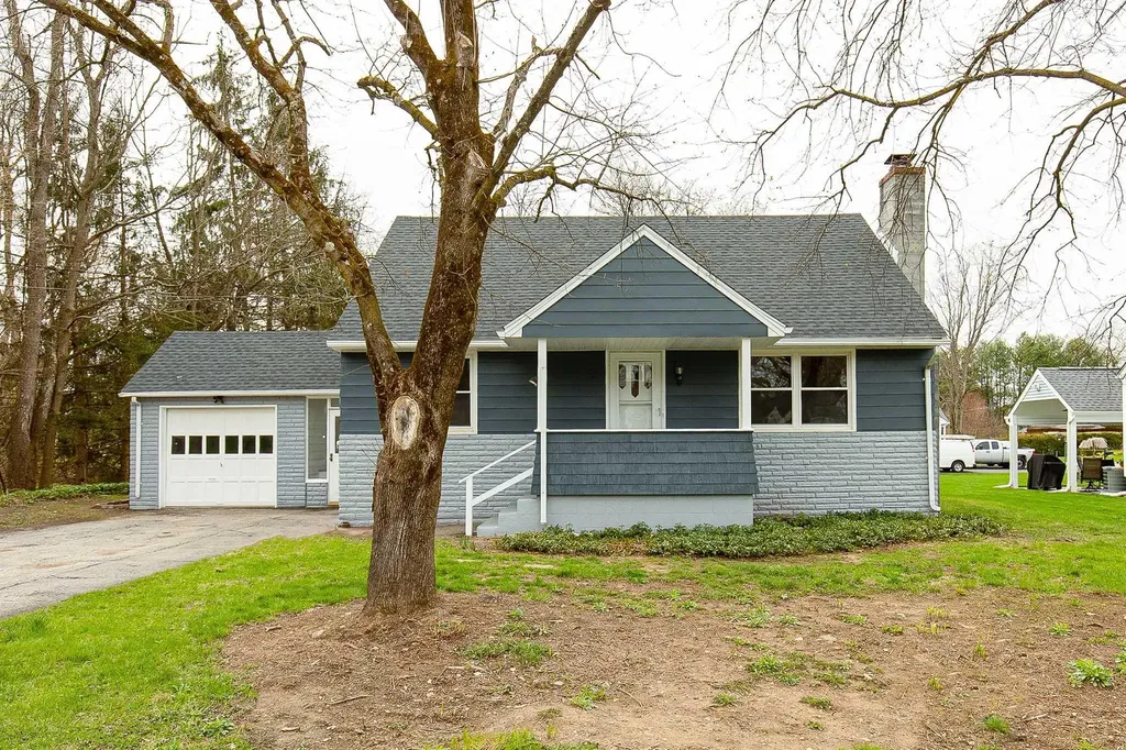 3 Milano Drive Poughkeepsie NY 12603