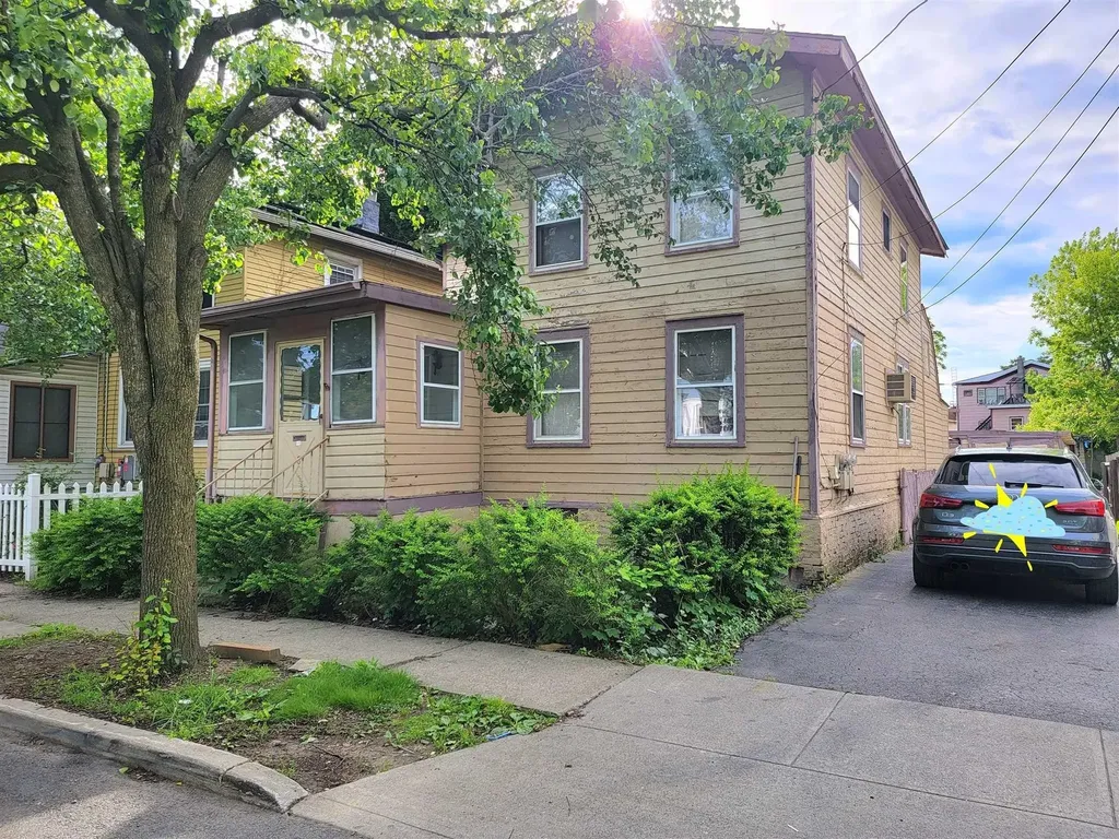 8 Grant Street Poughkeepsie NY 12601