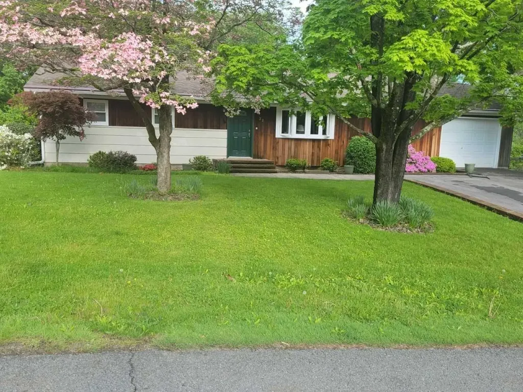 32 Orchard Hill Middletown NY 10941