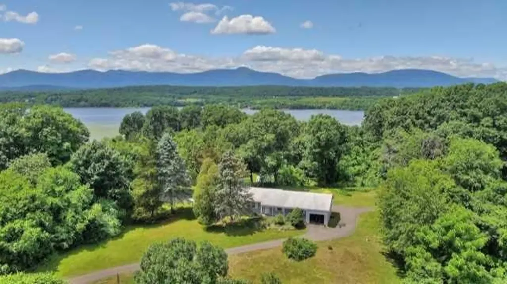1246 Woods Road Germantown NY 12526