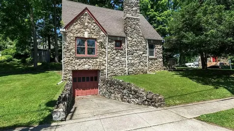139 Hooker Avenue Poughkeepsie NY 12601