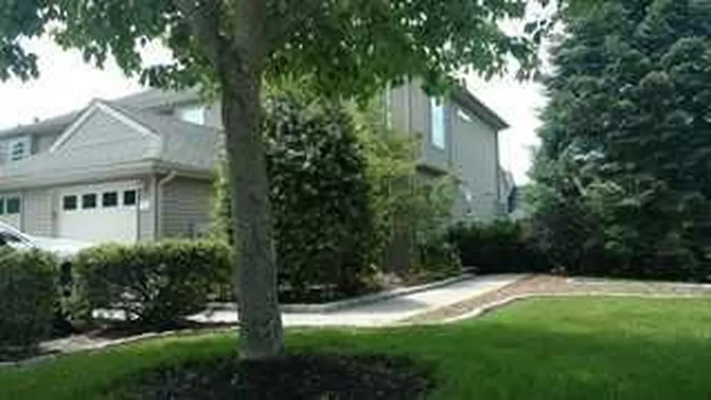 308 Auburn Court Fishkill NY 12524
