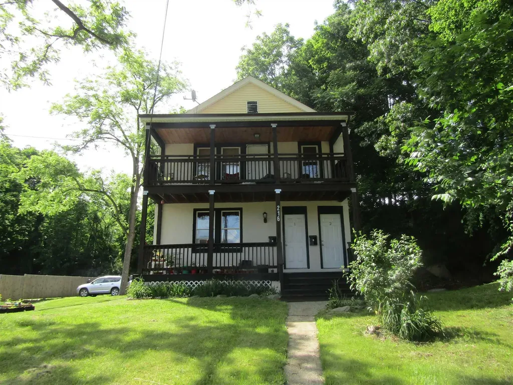 216 Smith Street Poughkeepsie NY 12601