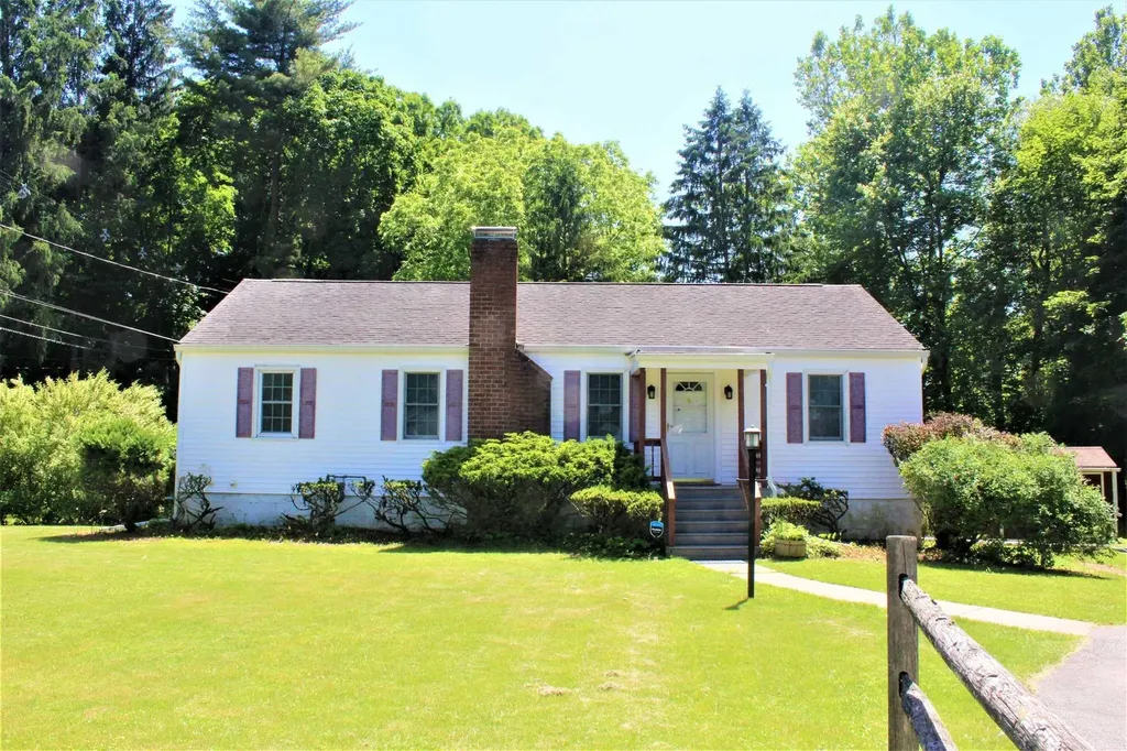 3 Spratt Avenue Poughkeepsie NY 12603
