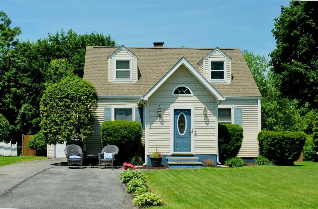 23 Hasbrouck Drive Poughkeepsie NY 12603